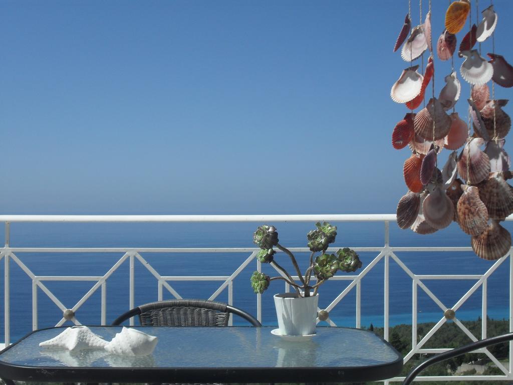 Villa 61 Sea And Sunset View Dhërmi Quarto foto